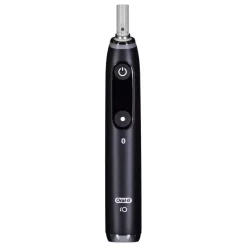 Braun Oral-B iOM9 fogkefe-kézidarab fekete színben, 7 tisztítási mód