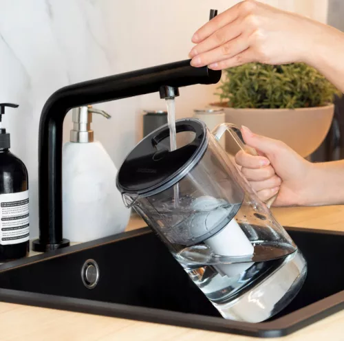 Wessper D2 Borosilicate Üveg Vízszűrő Kancsó - 3L - Fekete + AquaClassic Szűrőbetét